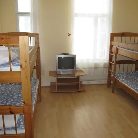 Hotel Kaupmehe 2*