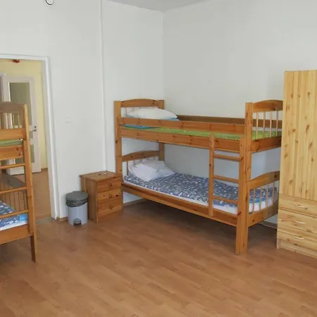 Kaupmehe Hotel 2*