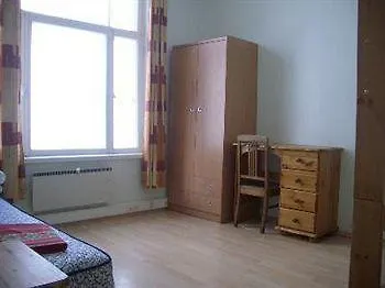 Kaupmehe Hotell 2*